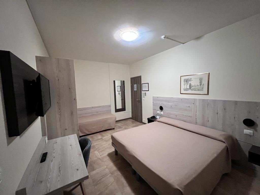 Hotel Colonna アルビニャーゼゴ エクステリア 写真